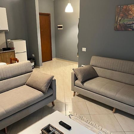 Apartamente Oslo Vlorë Exteriör bild