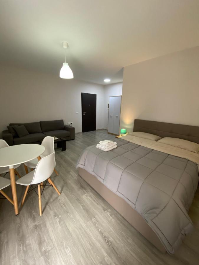 Apartamente Oslo Vlorë Exteriör bild