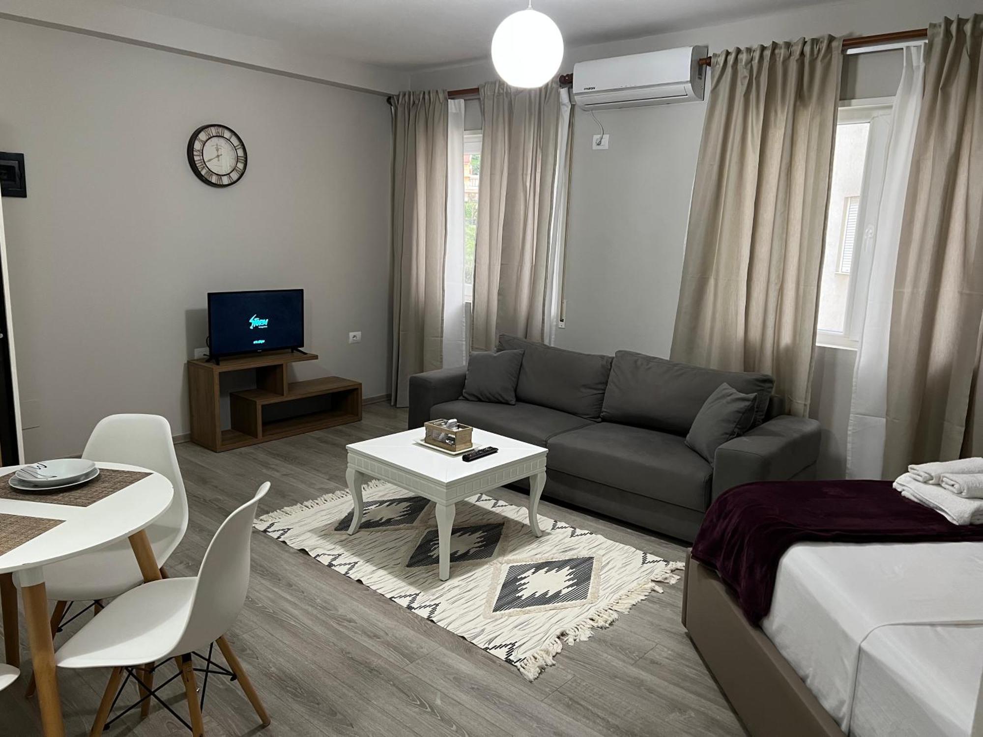 Apartamente Oslo Vlorë Exteriör bild