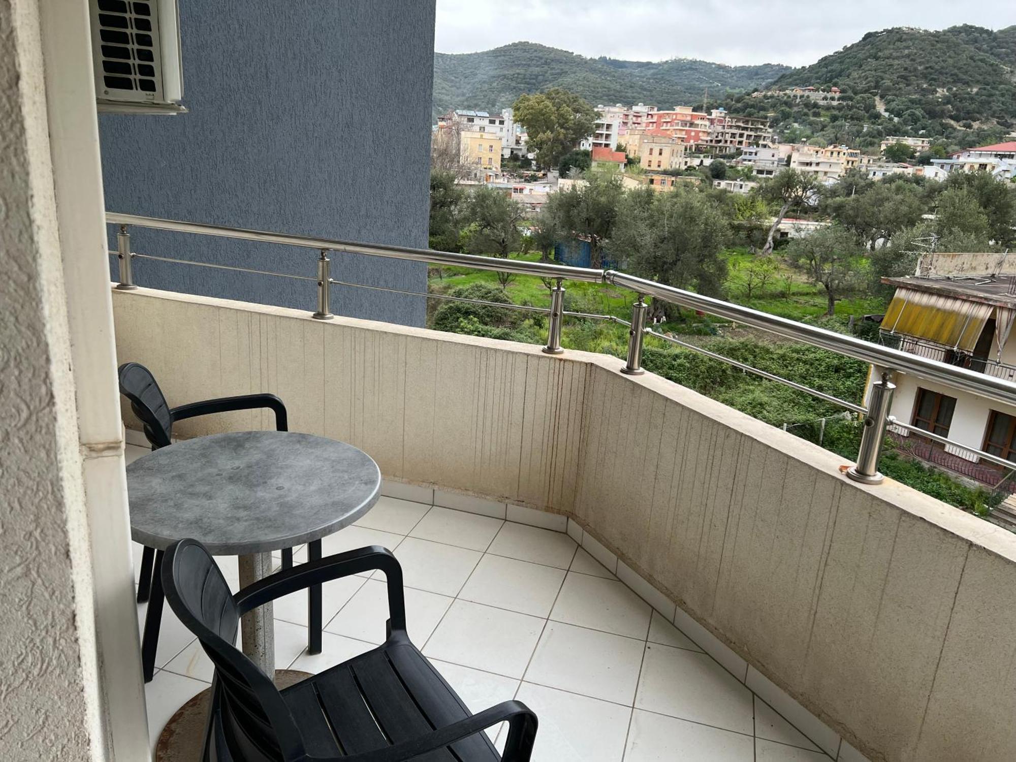 Apartamente Oslo Vlorë Exteriör bild