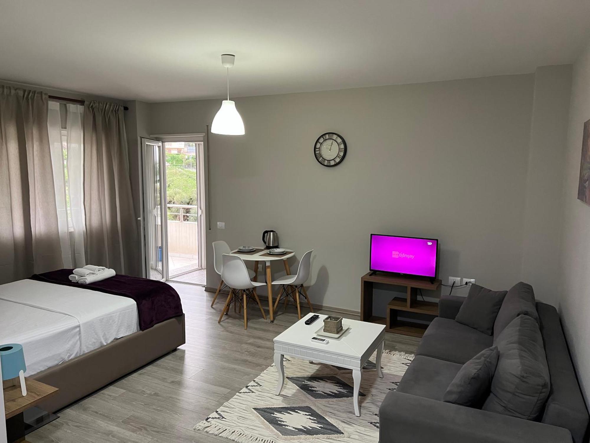 Apartamente Oslo Vlorë Exteriör bild