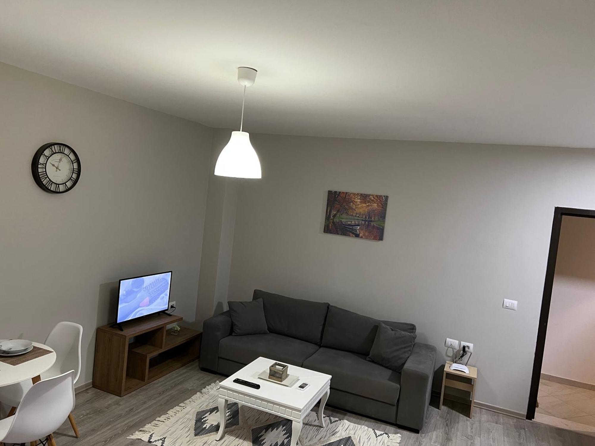 Apartamente Oslo Vlorë Exteriör bild