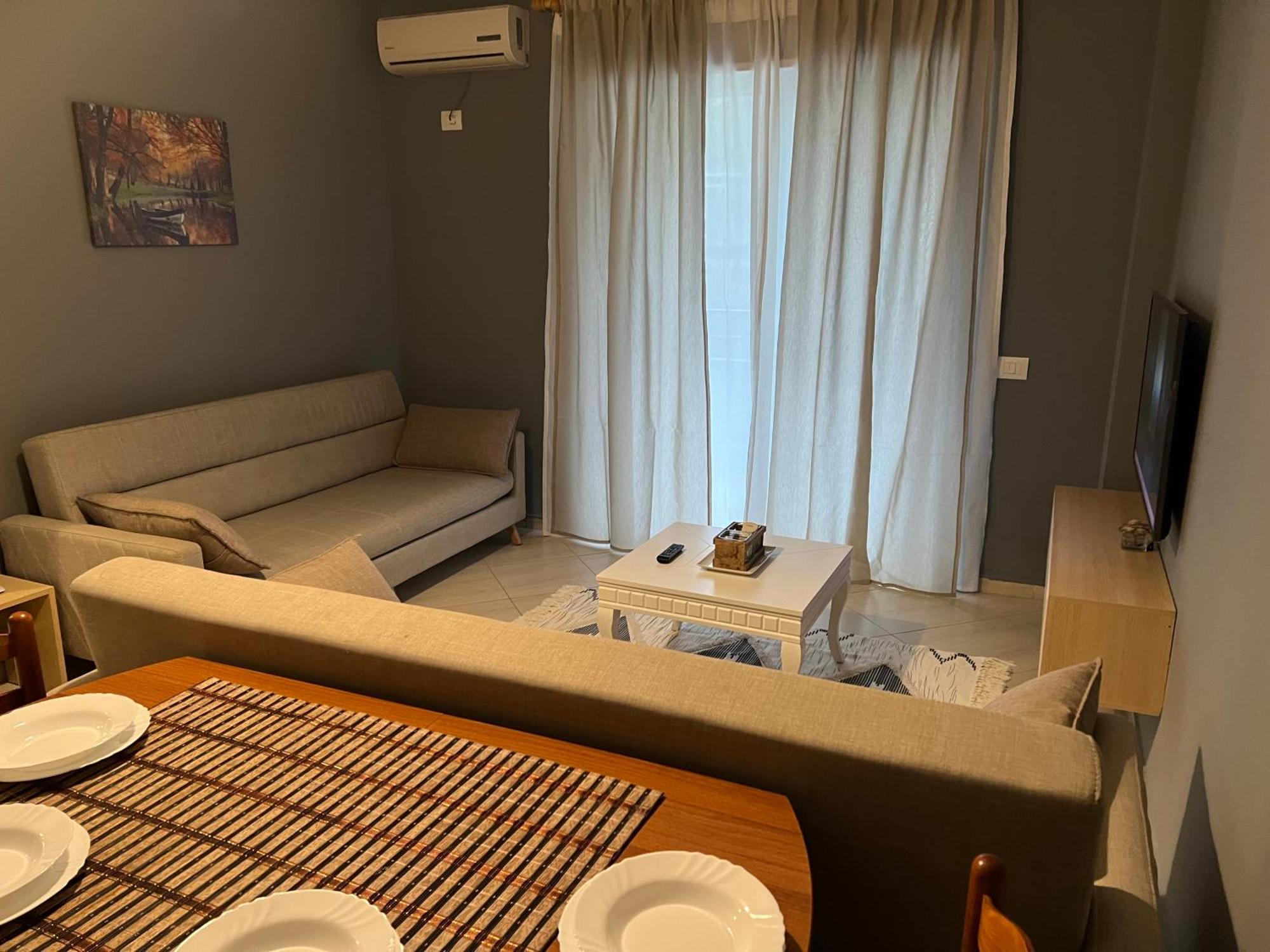 Apartamente Oslo Vlorë Exteriör bild